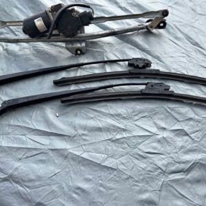 Audi B5 S4 windshield wiper motor and assembly