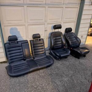 B5S4 seats front and back