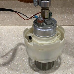B5 S4 Bosch 044 Pump